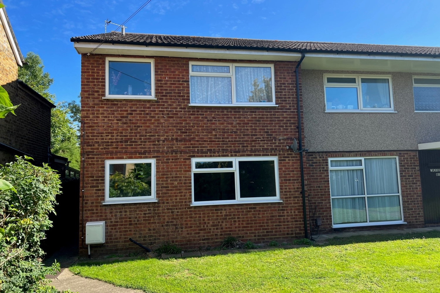 Wendover Court Wendover Road, StainesuponThames, Surrey, TW18 Nevin And Wells